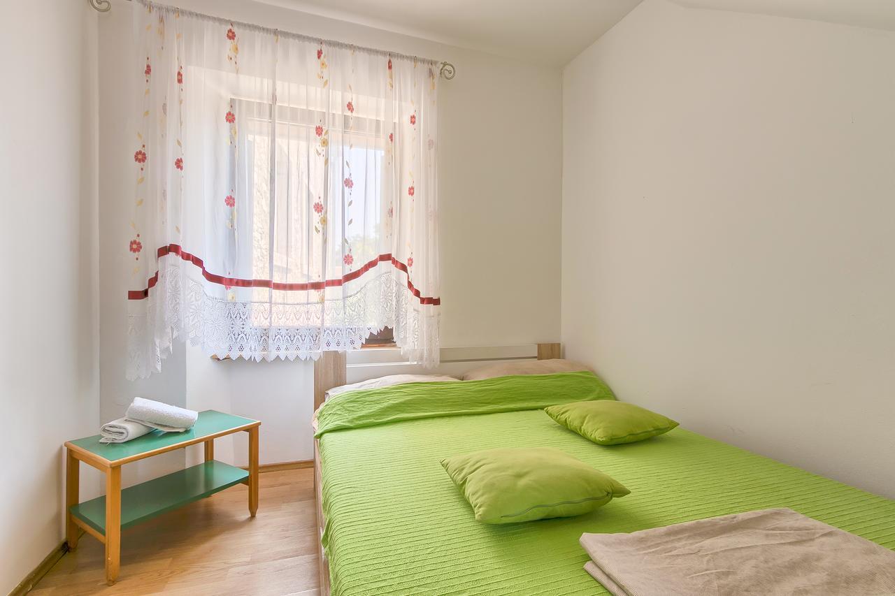 Hostel Pula *