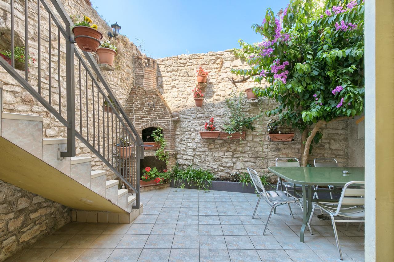 Hostel Hostel Pula *